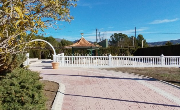 Reventa - Casa de campo - Sax