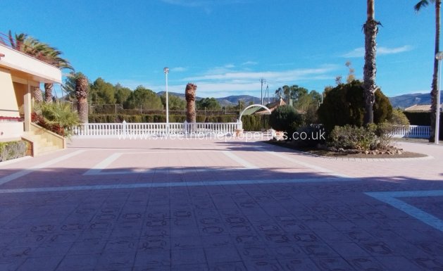 Reventa - Casa de campo - Sax