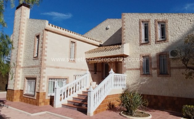 Reventa - Casa de campo - Sax