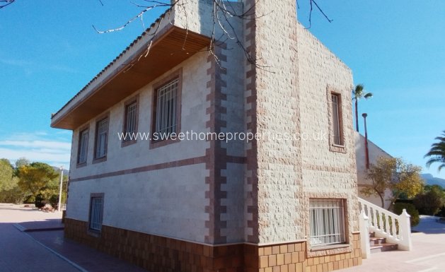 Reventa - Casa de campo - Sax