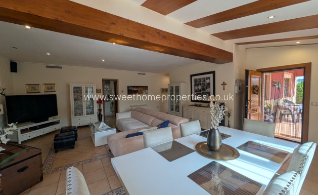 Reventa - Casa de campo - Sax