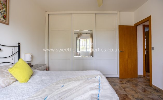 Resale - Country house - Elche - La Hoya