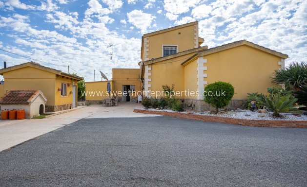 Resale - Country house - Elche - La Hoya