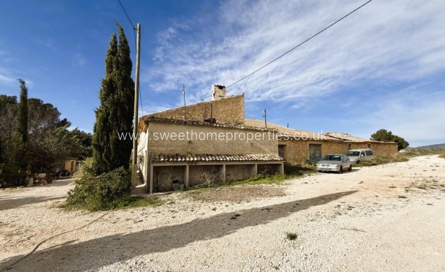 Reventa - Casa de campo - Pinoso