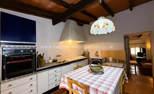 Reventa - Casa de campo - Algueña - ALGEÑA