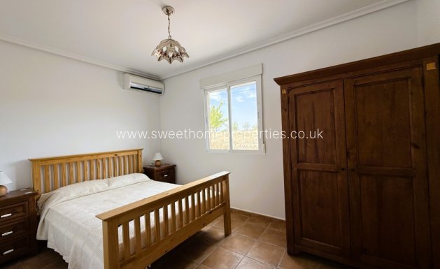 Reventa - Casa de campo - Monovar - MONOVAR