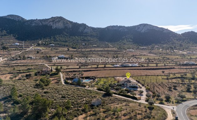 Resale - Country house - La Zarza