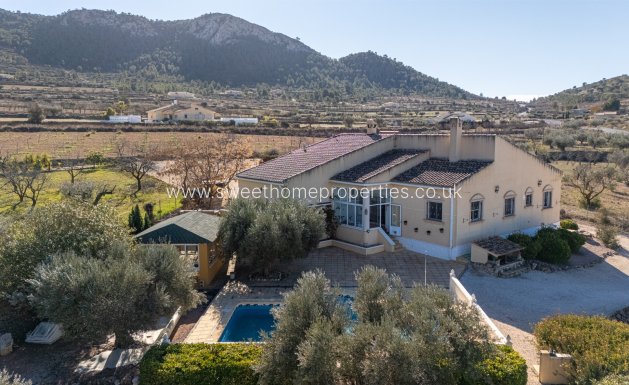 Resale - Country house - La Zarza