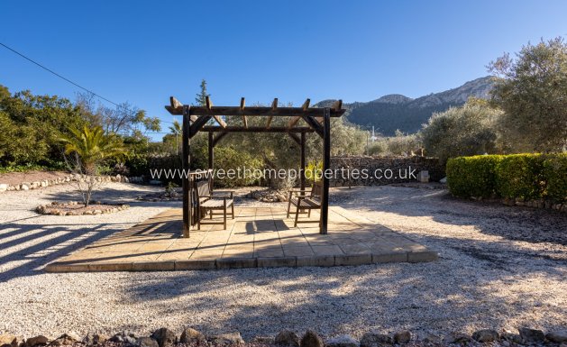 Resale - Country house - La Zarza