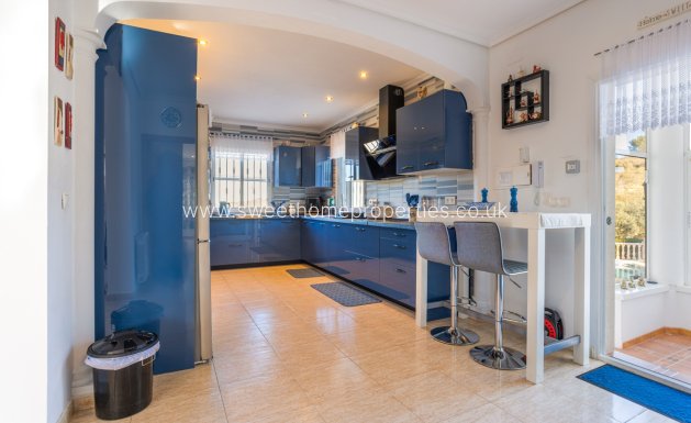 Resale - Country house - La Zarza