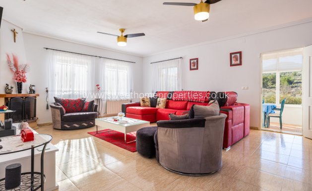Resale - Country house - La Zarza