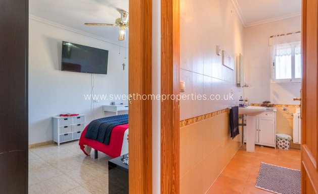Resale - Country house - La Zarza