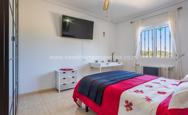 Resale - Country house - La Zarza