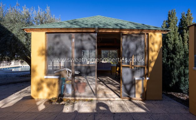 Resale - Country house - La Zarza