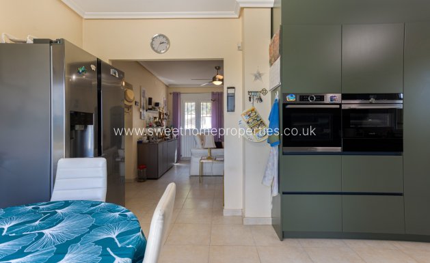 Resale - Country house - La Zarza