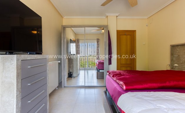 Resale - Country house - La Zarza