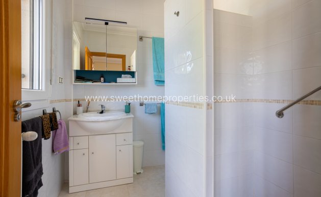Resale - Country house - La Zarza