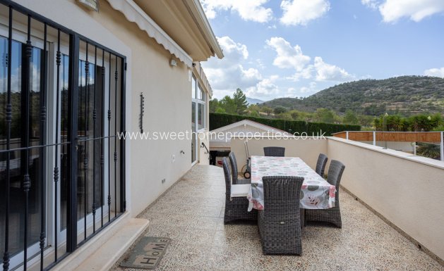 Resale - Country house - La Zarza