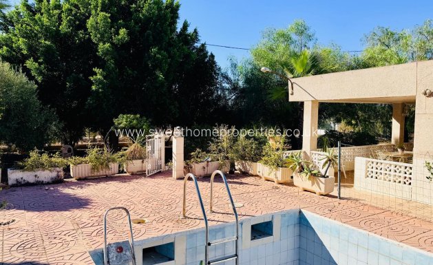 Resale - Country house - Crevillente