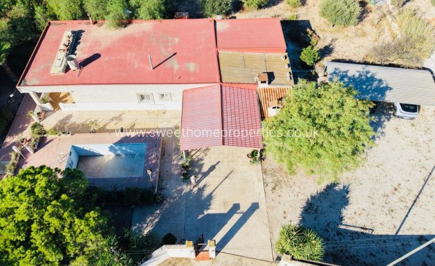 Resale - Country house - Crevillente