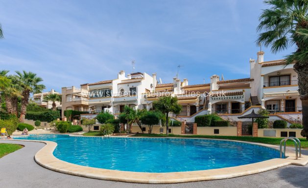 Resale - Town house - Villamartin