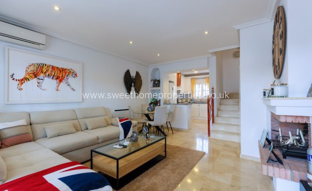 Resale - Town house - Villamartin