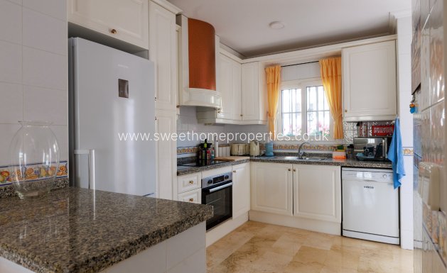 Resale - Town house - Villamartin