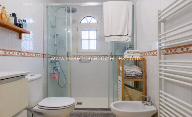 Resale - Town house - Villamartin