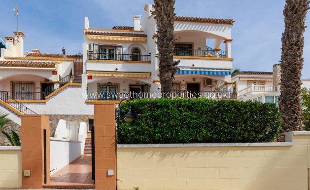 Resale - Town house - Villamartin