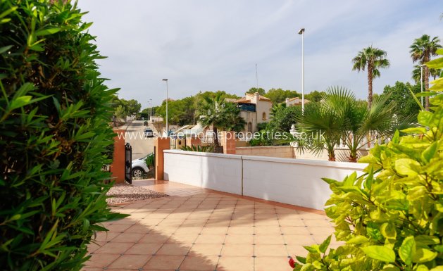 Resale - Town house - Villamartin