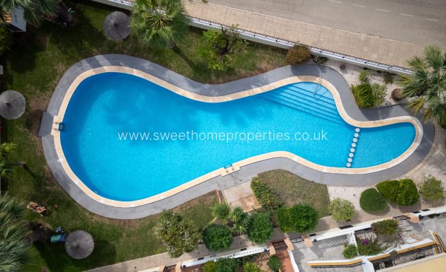 Resale - Town house - Villamartin