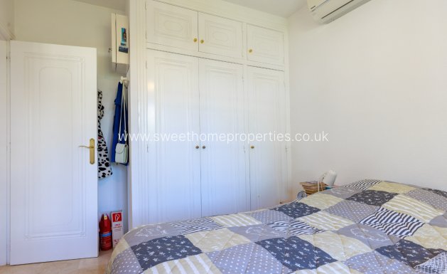 Resale - Villa - Villamartin - La Rioja