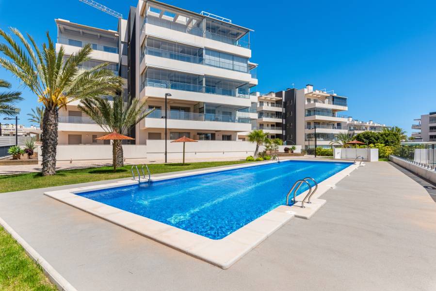 Re-sale - Apartment - Villamartin