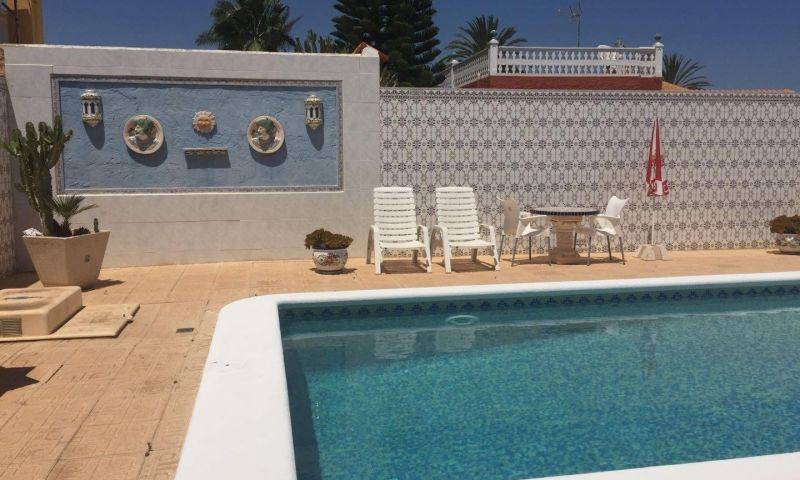 Venta - Chalet - Torrevieja
