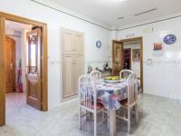 Re-sale - Villa - Elche