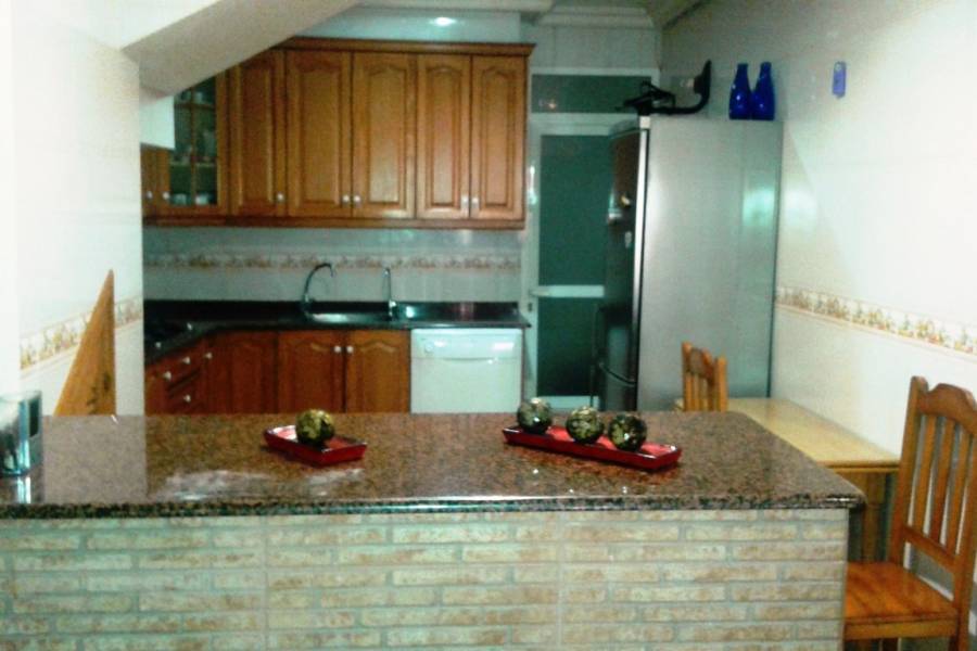 Venta - Chalet - Monforte Del Cid - Centro