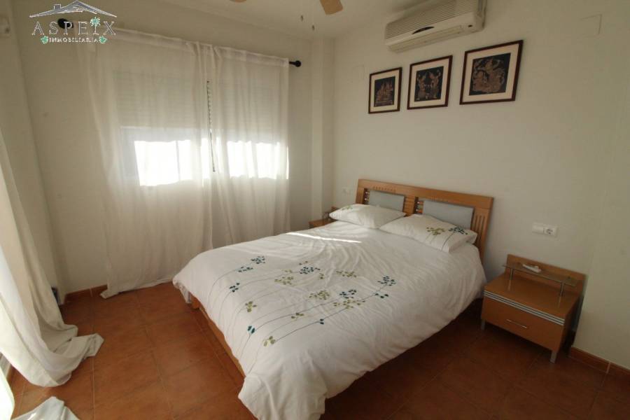 Re-sale - Villa - Aspe - Santa Elena