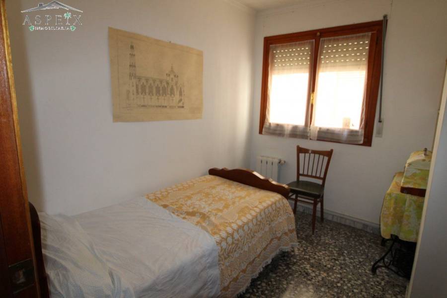 Re-sale - Apartment - Novelda - Maestro ramis
