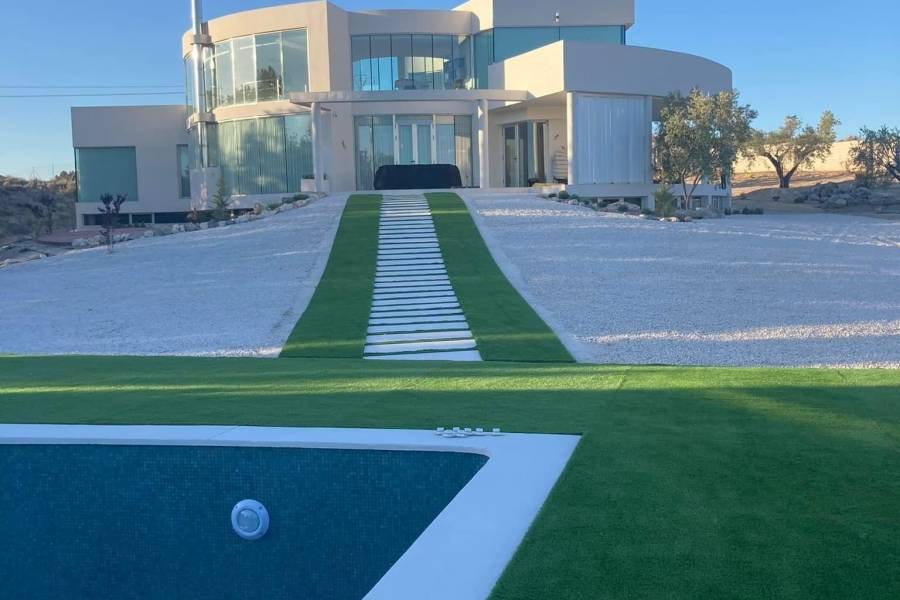 Re-sale - Country house - Petrer - Loma badá