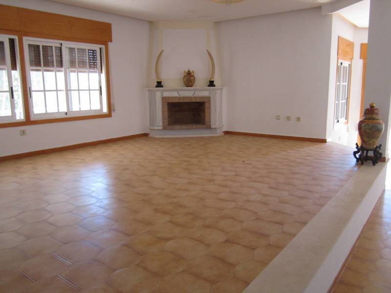 Re-sale - Villa - Elche