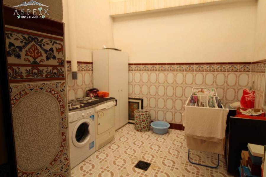 Re-sale - Bungalow - Monforte Del Cid - 03670