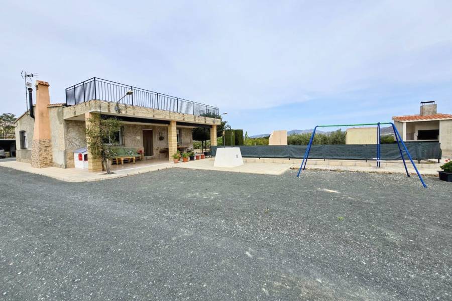 Re-sale - Country house - Aspe