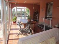 Re-sale - Villa - Elche