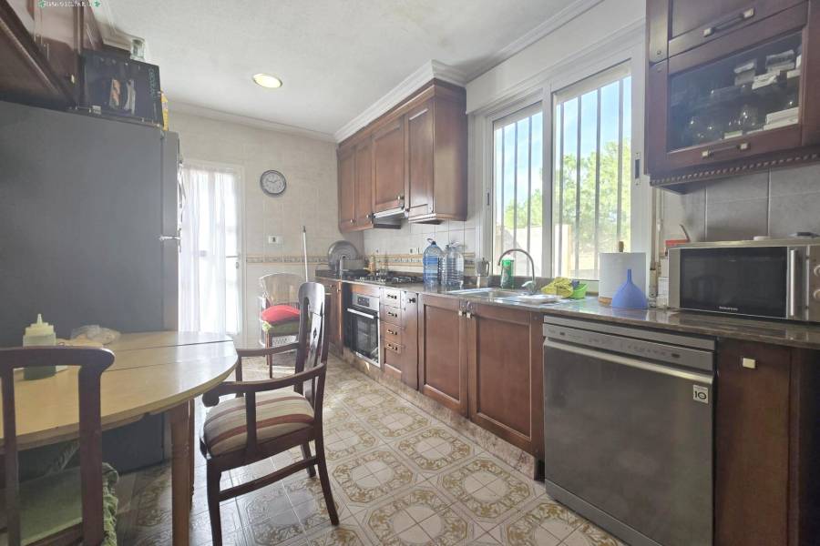 Re-sale - Country house - Aspe