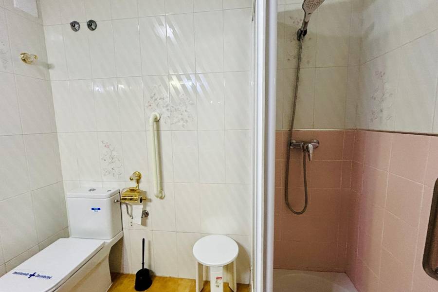 Venta - Apartamento - Santa Pola