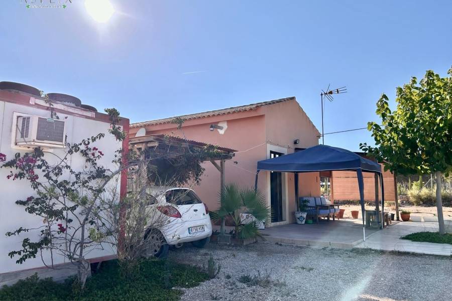Venta - Casa de campo - La Romana - ALCANÁ