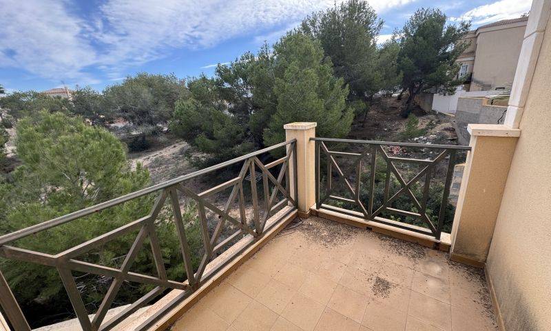 Re-sale - Villa - Orihuela