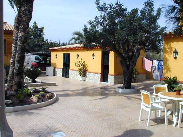 Venta - Chalet - Elche