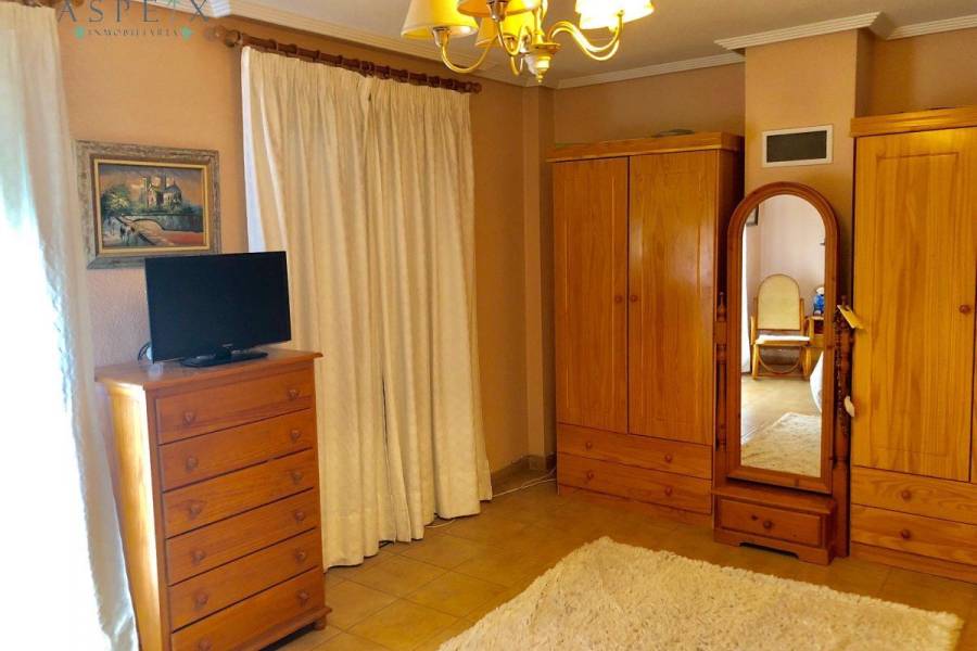 Venta - Bungalow - La Romana - CENTRO