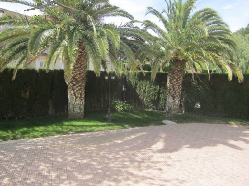 Venta - Chalet - Petrer - Loma badá